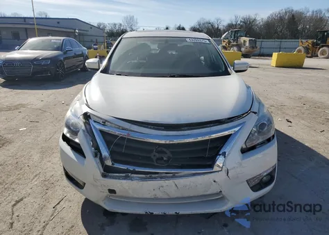 2015 Nissan Altima 2.5 from USA, damaged, VIN 1N4AL3AP6FN357984